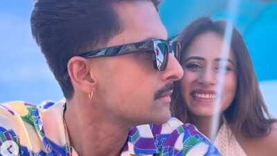 ‘Ramayana’ star Ravie Dubey shares romantic holiday pictures with wife Sargun Mehta and heartfelt note, calling her ‘my greatest super power’: ‘I have witnessed the ferocity with which she prays for me’ | Hindi Movie News