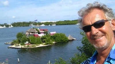 A British artist collected more than 100,000 plastic bottles and built an artificial island with a house, ponds and a waterfall | World News