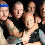 Rose Tattoo frontman Angry Anderson suffers cardiac arrest; in hospital seeking medical treatment |