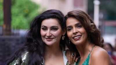 Mallika Sherawat responds to Shalini Passi’s comment on her ‘fake’ green dress: ‘My figure, glamour is creating jealousy, I understand’ | Hindi Movie News