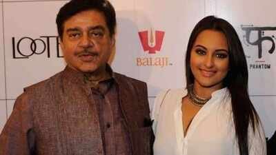 Sonakshi Sinha: ‘Trolls are being paid to target her’: Shatrughan Sinha reacts to Sonakshi Sinha’s trolling for silence on Jharkhand protests after she supported NEET paper leak protests, says she may join politics | Hindi Movie News
