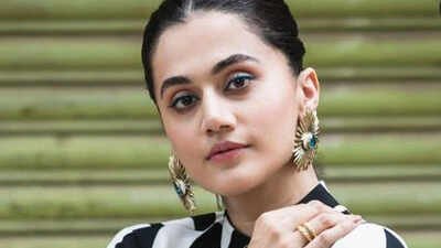 Taapsee Pannu BREAKS silence on Kangana Ranaut’s ‘upbringing’ remark: ‘Aap khatam kyun nahi hone dete yeh baat?’ | Hindi Movie News