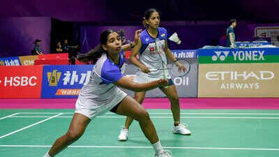 BWF Worlds: Treesa Jolly-Gayatri Gopichand stun 7th seeds to reach quarters, medal one win away | Badminton News