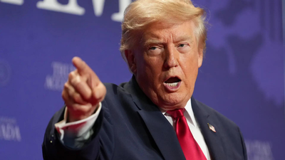 Trump’s hair-do turns heads, has America all tangled up