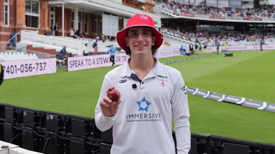 English cricketer runs 100km from Lord’s Cricket Ground in unique Guinness World record attempt | Cricket News