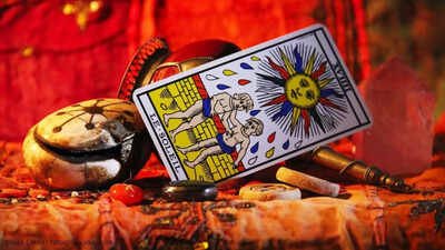How to Use Tarot to Find What’s Blocking Your Progress; Overcome Life Delays