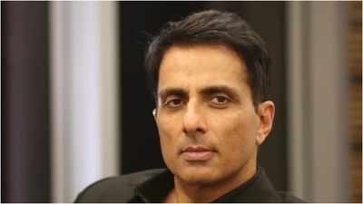 ‘Come to Nepal, brother’: Sonu Sood replies to journalist’s ‘marketing’ jibe over flood relief work | Hindi Movie News