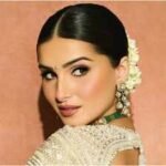 Tara Sutaria pushes away photographer’s camera as paps get too close, netizens REACT | Hindi Movie News