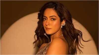 ‘The Ba***ds of Bollywood’ star Anya Singh joins Vikram Bhatt’s ‘1920: Cold Winter’ as female lead, to reunite with ‘Border 2’ co-star Ahan Shetty in horror film | Hindi Movie News