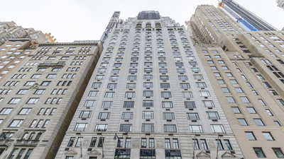 In 2018, an unbuilt penthouse shell under Manhattan’s Hampshire House roof was marketed at $40 million; eight years later, it found a buyer at $6.765 million, 83% below the ask