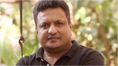 ‘What is the point of UNPLEASANT ANTi SMOKING REELS?’: Sanjay Gupta slams smoking posters of ‘Animal’, ‘Dhurandhar’, ‘Love & War’ |