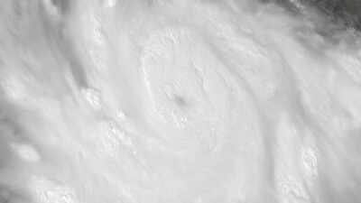 Super El Niño: California declares emergency as Hurricane Polo remains Category 5 off Mexico