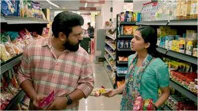 ‘Bethlehem Kudumba Unit’ box office collections day 29 vs ‘Im Game’: Nivin Pauly film drops 1.9%; Rs 315.37 cr worldwide; Rs 153.23 cr India net | Malayalam Movie News