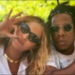 Jay-Z celebrates Beyoncé celebrate their birthday on stage; pauses London gig to serenade her in front of everyone |