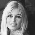 Brigitte Bardot’s 285 personal belongings were expected to bring about €50,000 at a Paris auction; instead, they fetched €953,531, nearly 20 times the estimate, as her widower criticised the sale