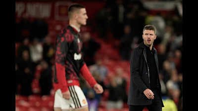 2-0 up, then 3-2 down: How Manchester United suffered stunning League Cup exit | Football News