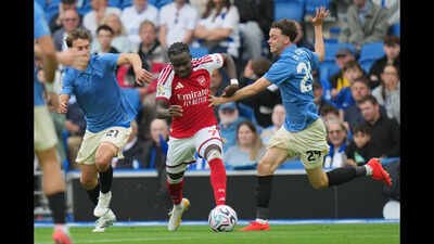 Arsenal lose Premier League top spot after Brighton shocker, Raphinha shines for Barcelona | Football News