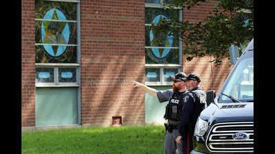Canada synagogue shooting: Injured cop identified as Jeff Smith, shooter 29-year-old Sean Ward in critical condition