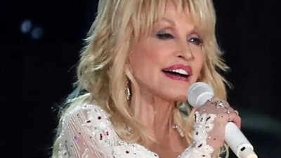 Dolly Parton Appreciation Day declared in New York City on September 25: Manhattan Borough President |