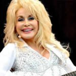 Dolly Parton: Dolly Parton once refused a USD 7 million film offer, saying, ‘That’s not my real nature ‘; later, Faye Dunaway played the same role in the 1984 superhero movie | English Movie News