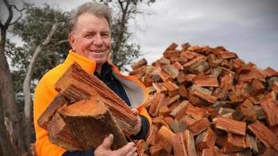 In the 1980s, an Australian man left law school to run his family farm after his father died; when drought and bushfires devastated his 670-hectare property, he began selling fallen firewood door-to-door; now his business sells 1 million bags a year