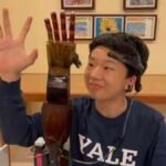 Meet Benjamin Choi, a 17-year-old who built a 0 mind-controlled prosthetic arm that reads brainwaves through non-invasive electrodes