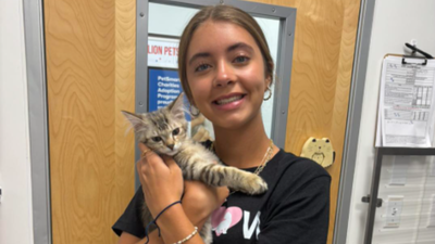 Meet Sawyer Tinsley, a 16-year-old Florida teen who used yard flamingos to raise K for rescue pets after fostering a kitten saved her from loneliness