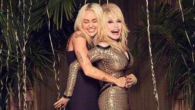 Miley Cyrus gets emotional recalling her final conversation with godmother Dolly Parton before her death: ‘I’m just trying to keep myself together,’ ‘She was just always right’ | English Movie News