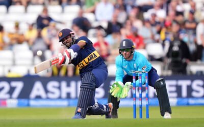England 13/1 in 3.0 Overs