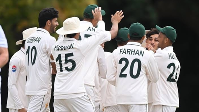 Masked protesters mistake Pakistan U-19 cricket team for asylum seekers in Portsmouth | Cricket News