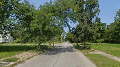 A Cleveland district fell from nearly 100,000 residents in the 1960s to fewer than 20,000, leaving blocks looking like countryside; a new plan now aims to build 200 homes and could generate up to $182 million for streets, parks and sewers