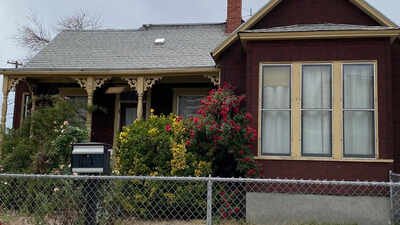 Oldest known house built in Reno was sold for $1 on one condition: it had to be moved and preserved; in 2025, the 1868 Benham-Belz House was relocated after more than 150 years
