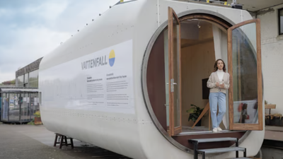 Retired wind turbines are being transformed into tiny solar-powered houses and recycled skis by a Swedish company