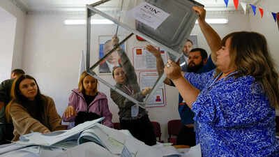 Putin-backed United Russia leads Duma polls with 57.5% as Ukraine war overshadows votes