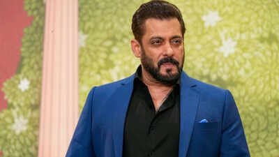 Salman Khan references FDA Chief Tukaram Mundhe while warning friend’s Bandra cafe amid food safety crackdown: ‘Hygiene maintained or I will send HIM’ | Hindi Movie News