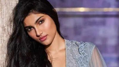 Salman Khan’s niece Alizeh Agnihotri to headline ‘College Fest’ after ‘Farrey,’ alongside Ashish Chanchlani, zombie comedy drama has already wrapped filming |