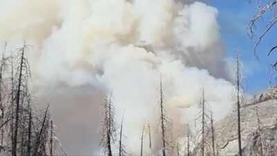 2 killed as helicopter crashes while battling wildfire in California’s Yosemite National Park