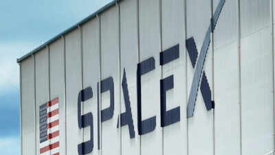 A federal judge refused to block a Texas land swap giving SpaceX more than 700 wildlife-refuge acres; the company would surrender 683 acres as opponents continue their legal challenge