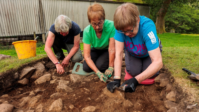 Volunteers reveal 2,000-year-old Iron Age Deepdale Bridge Settlement in England’s Lake District, revealing roundhouses occupied into the Roman era﻿ | World News