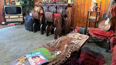 An Elvis superfan paid $150,000 for a Memphis home inspired by Graceland, which its previous owners bought for $55,000; she now plans to turn its backyard caravans into another source of income