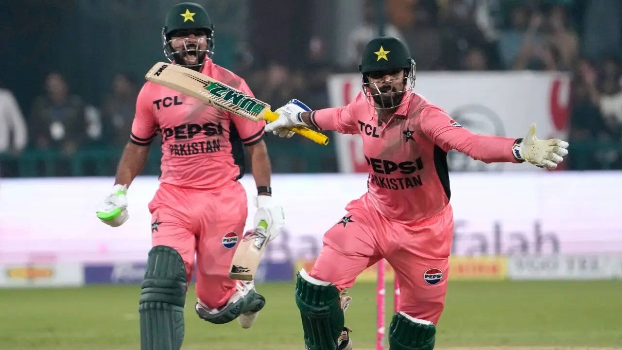 Pakistan vs Sri Lanka, ODI Tri-Series Final Live Score