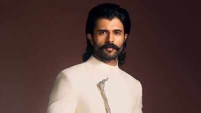 Vijay Deverakonda wins interim personality rights protection from Delhi High Court as platforms directed to content misusing actor’s identity within 72 hours, extends protection to AI-generated images and deepfakes |