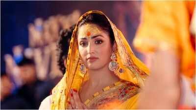 Yami Gautam seeks Lord Ram’s blessings at Ayodhya ahead of ‘Nayyi Navelli’ release – see photo | Hindi Movie News
