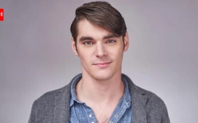 RJ Mitte’s fiancée, Kennedy Suarez, allegedly gave him an ultimatum to choose between her and his mother – Report |