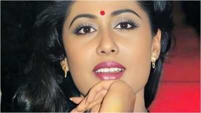 Raj Babbar pens emotional note for Smita Patil on her 71st birth anniversary, says, ‘Miss you’, hails her ‘rare sensitivity’ and artistry |