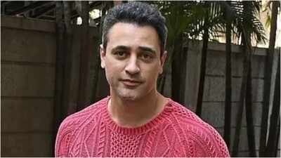 Imran Khan: ‘He is an incredible person’: ‘Delhi Belly’ director Abhinay Deo backs Imran Khan amid ‘Leave India’ notice | Hindi Movie News