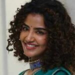 ‘Bison’ actress Anupama Parameswaran hits back at online trolls, says criticism is important only when it is healthy: ‘Why should I respond to people who deliberately post negative reviews?’ | Tamil Movie News