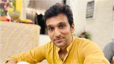 Pratik Gandhi on ‘Scam 1992’ memes; ‘It comes to me every time’ the market swings | Hindi Movie News