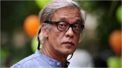 ‘Extremely disappointing’: Sudhir Mishra SLAMS airline after luggage with medicines and essentials is left behind in Delhi | Hindi Movie News