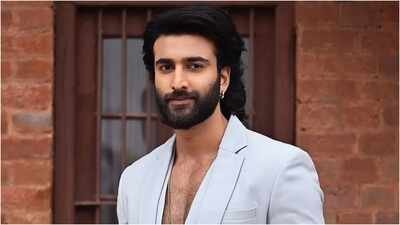 Meezaan Jaaferi reveals why he isn’t chasing OVERNIGHT FAME, credits Jaaved Jaaferi’s 40-year career:’ Younger generation is very impatient’ | Hindi Movie News